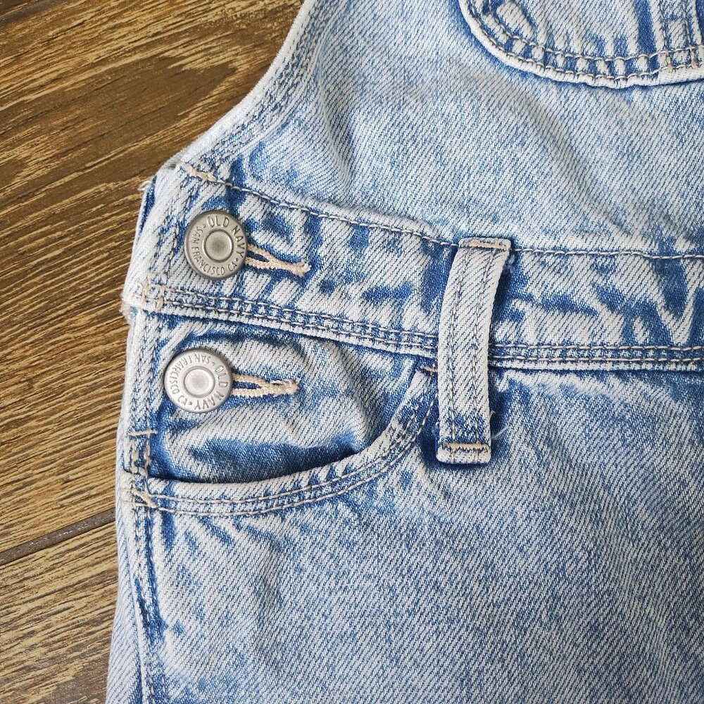Kids Old Navy Light Wash Denim Overall Dress | Size US XS (5) - Picture 7 of 16